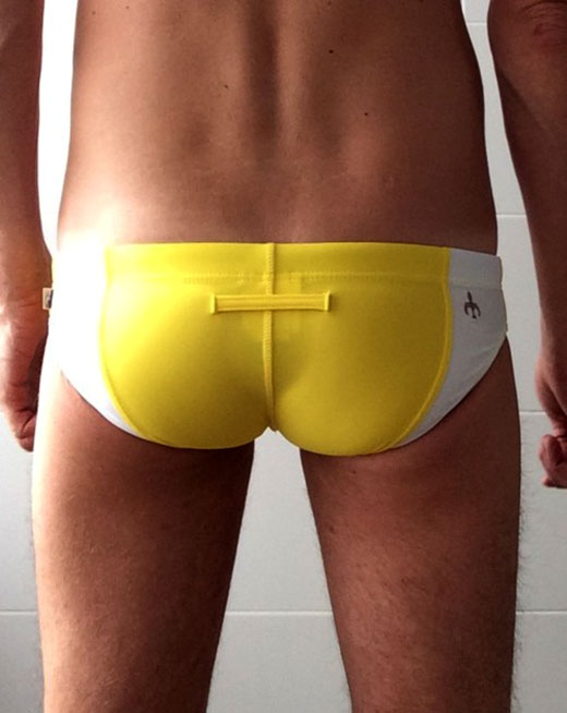 yellowspeedos-3.jpg